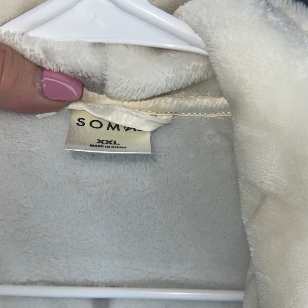 Soma Star Patterned Cream Robe - Picture 3 of 3